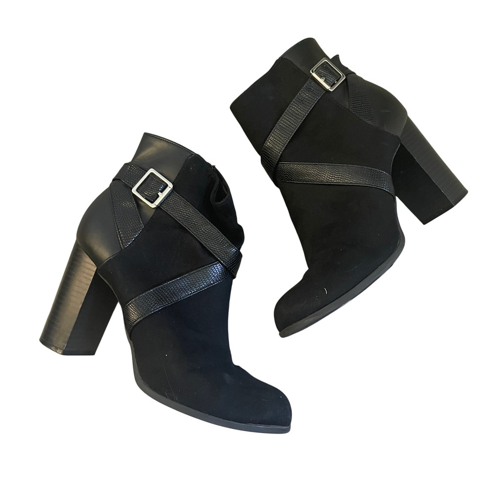 Christian Siriano Block Heel Ankle Boots Size 8.5 Black Buckle Moto Trendy Fall